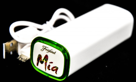 Freixenet Mia, PowerBank, Zusatzakku Handyakku 2600mAh USB weiß