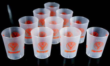 10 x Jägermeister liqueur, acrylic reception cups, disposable plastic cups 0.04l / 0.02l