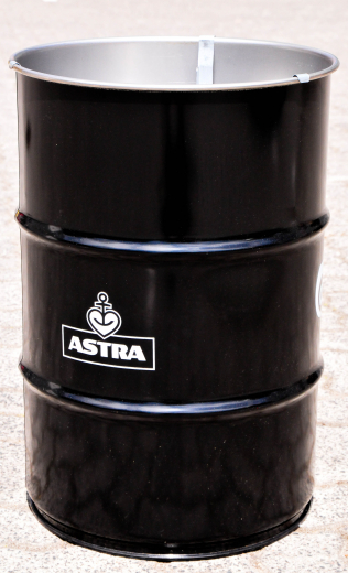 Astra beer, Carlsberg, Somersby DIE SCHWARZE TONNE grill barrel, party grill