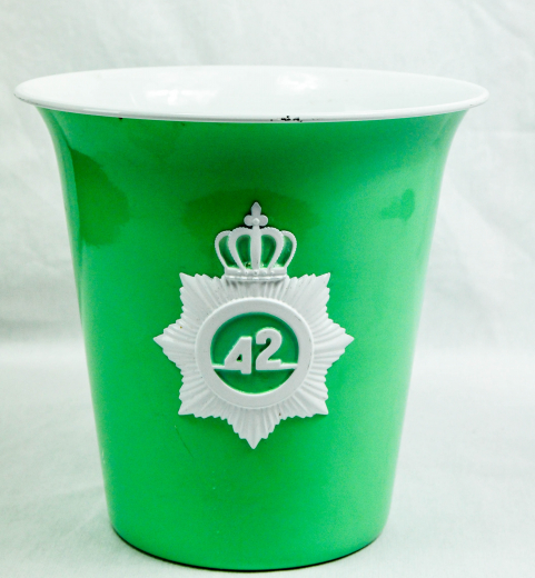 42 Below Vodka, Flaschenkühler Australian Federal Police Logo, minte Ausführung