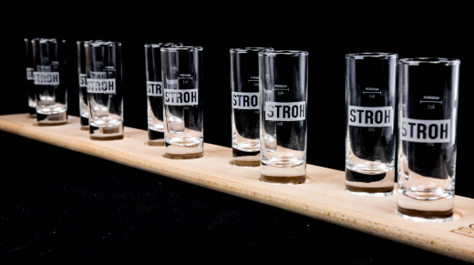 Stroh Rum, Das Echtholz Meterbrett mit 10 Shot Gläsern 2cl 4cl, 90cm