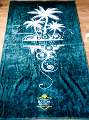 Batida de Coco, bath towel, beach towel The kiss of the coconut very classic. Product details: Height: 180cm - Width: 90cm