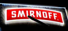 Smirnoff Vodka, LED Leuchtreklame Illuminated sign, Schreibtafel mit Stift