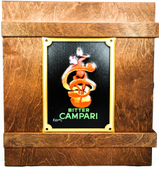 Campari, Averna liqueur, real wood gift box, box including 100 Averna napkins