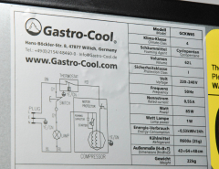 Radeberger Pilsener fridge Gastro Cool GCK W65, 62 liters !! Logo new, lockable.