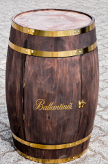 Ballantines Whisky, Echtholz Whiskyfaß mit integrierter Tür zur Bar, sehr selten