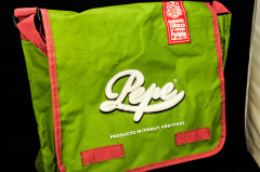 Pepe Tobacco Umhängetasche / Tasche, grün, 30 x 35 x 10cm