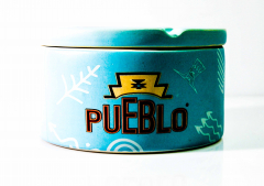Pueblo Tabak, Keramik Windaschenbecher türisfarbend