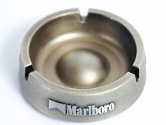 Marlboro Tabak, Design Gußeisen elolkzierter Rund Aschenbecher Cast iron